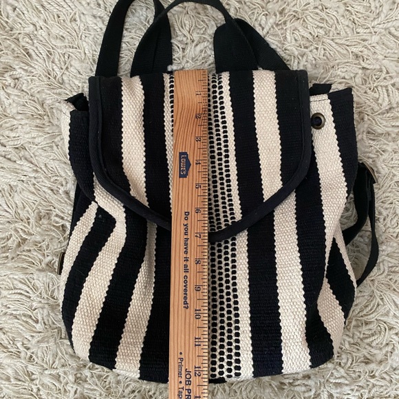 Universal Thread Black & Cream Striped Pointed Flap Woven Backpack - Picture 2 of 12
